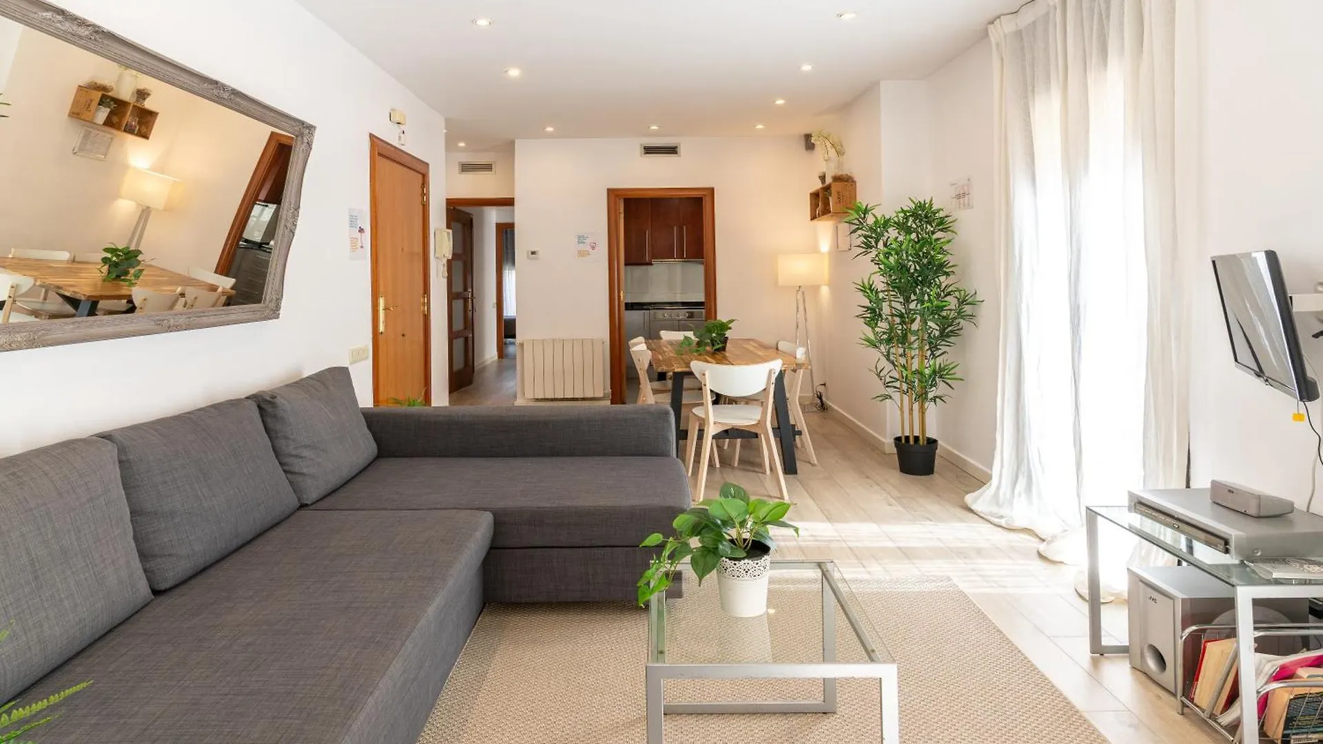 Magnifico Apartamento En El Centro Barcelona 0*,  Spain